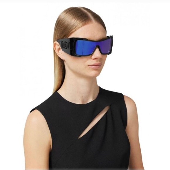 NIB Versace Sunglasses unisex Brand New, Full Inclusion - Picture 4 of 7